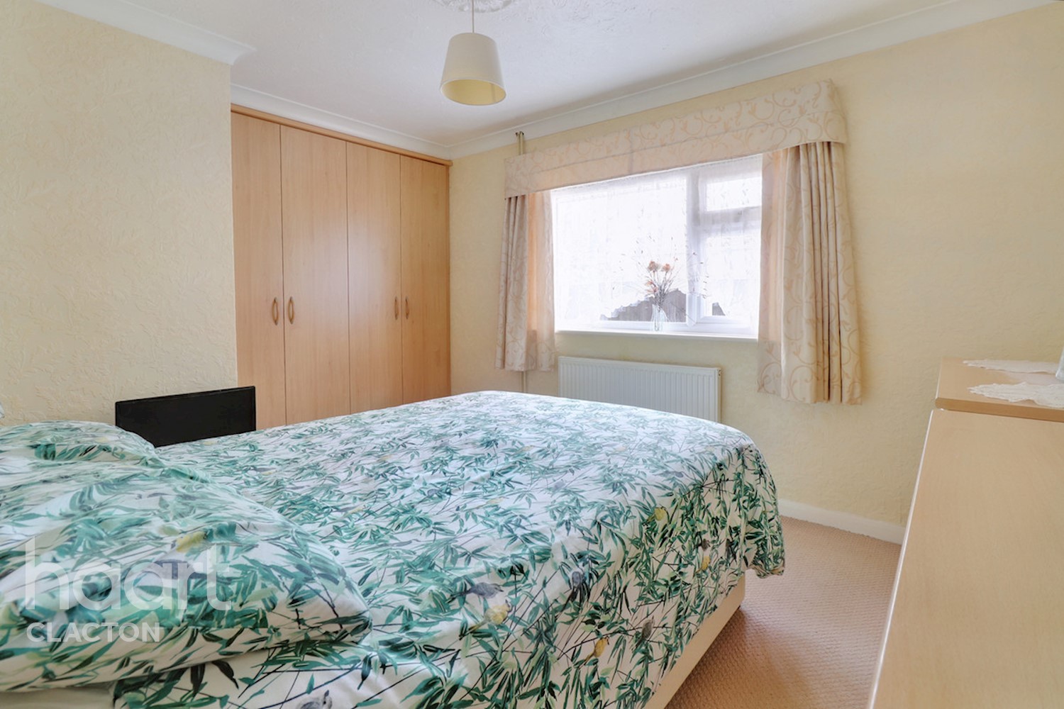 3 bedroom Bungalow | Dunthorpe Road, Clacton-On-Sea | £260,000 | haart