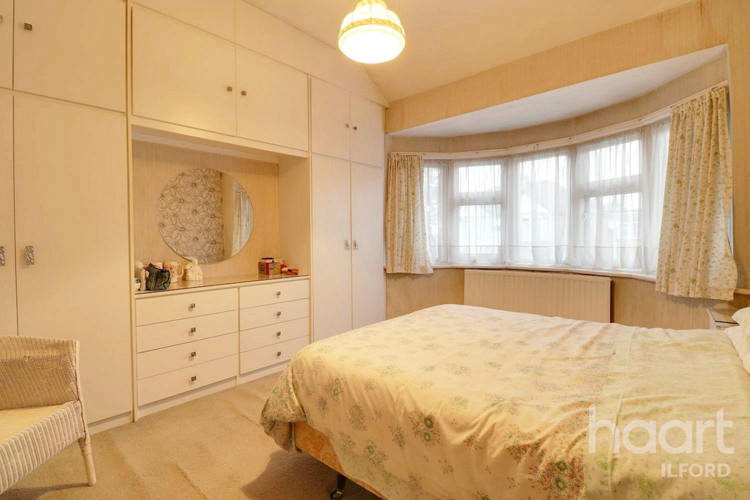 3 Bedroom Semi Detached House Devonshire Road Ilford 460 000