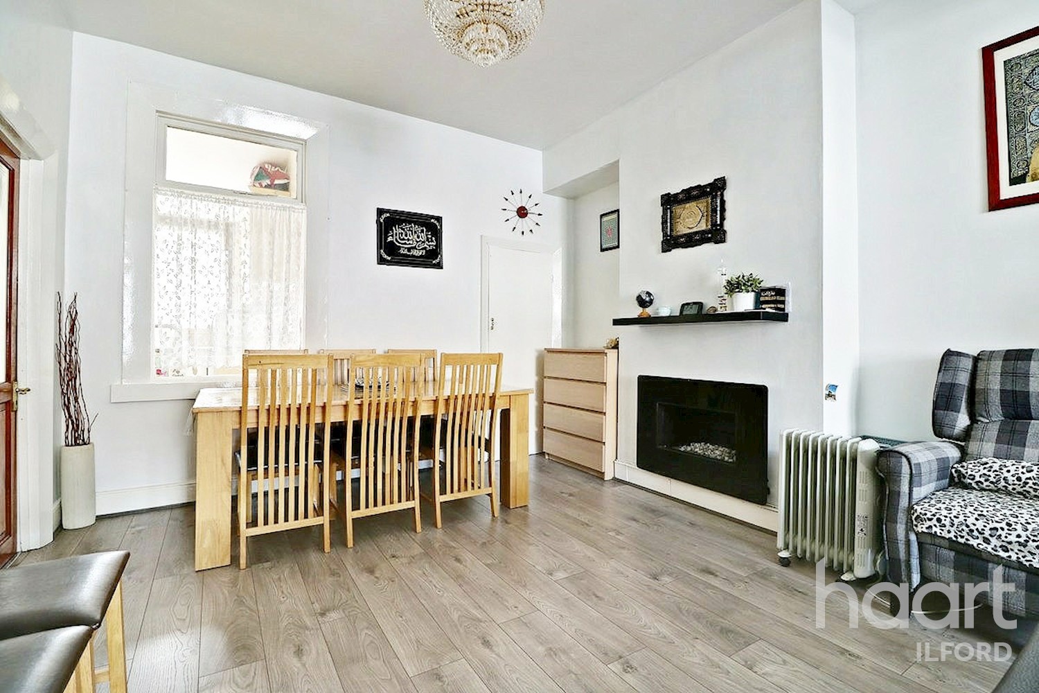 3 Bedroom Mid Terrace House Natal Road Ilford 500 000 Haart