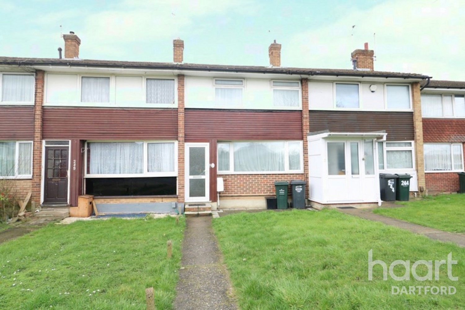 3 bedroom Mid-Terrace House | Princes Road, Dartford | £ ...