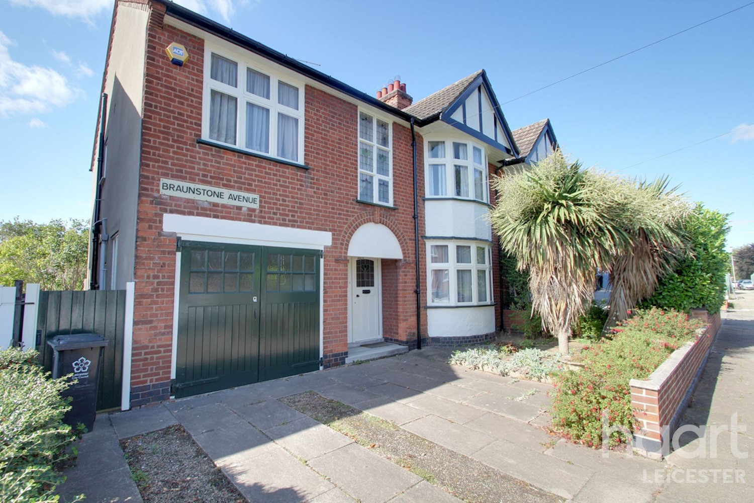 4 Bedroom Semi Detached House Braunstone Avenue Leicester