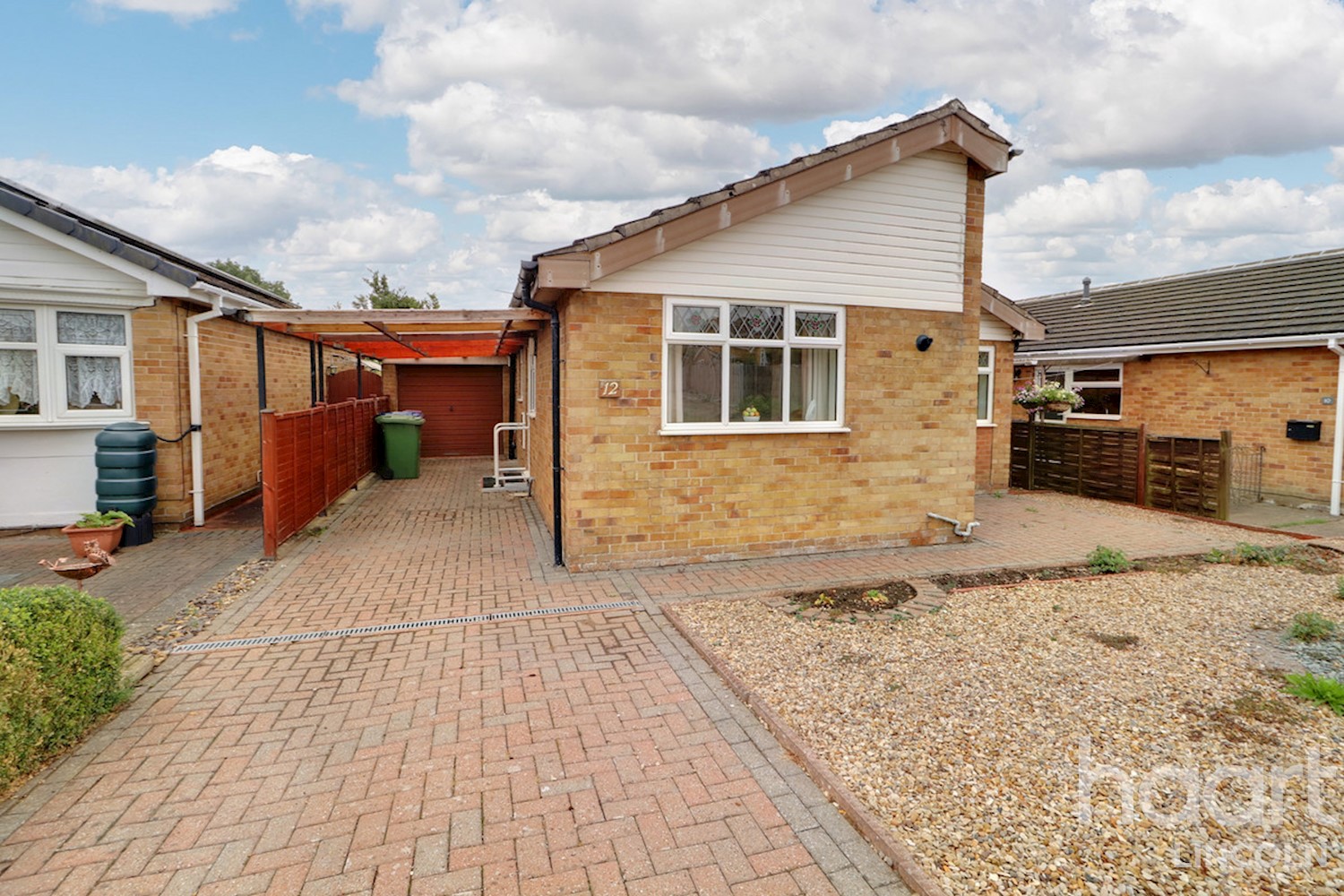 2 bedroom Bungalow Fern Grove, Cherry Willingham £210,000 haart