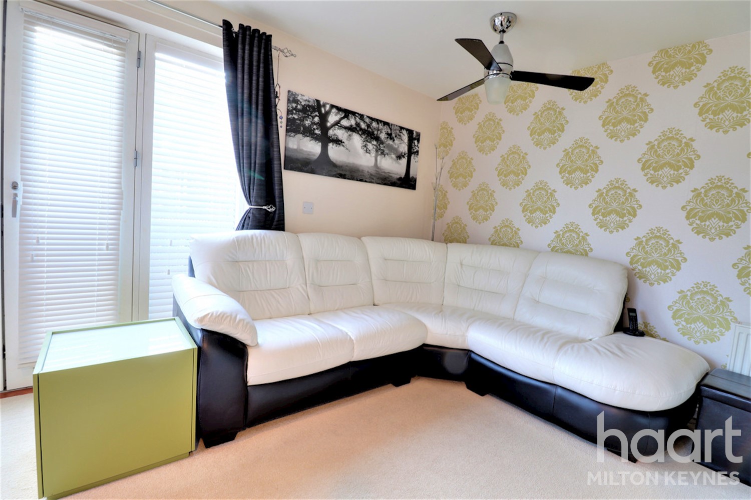 2 bedroom Flat / Apartment | Enders Court, Milton Keynes ...