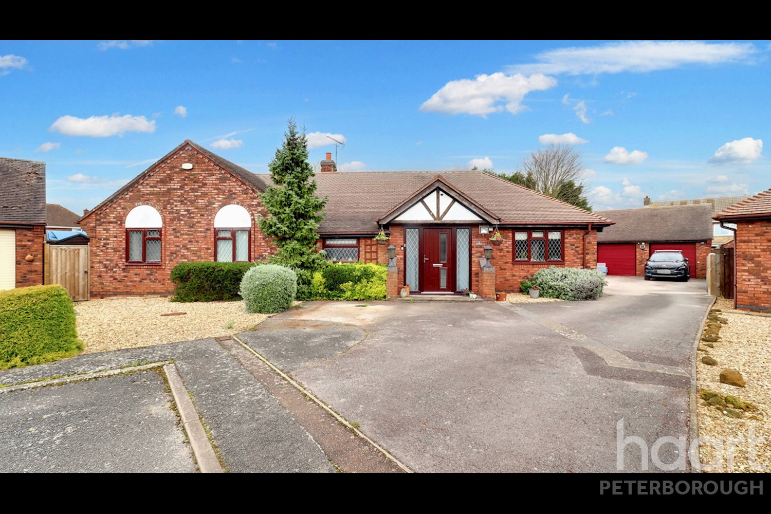 5 bedroom Bungalow | The Paddocks, Whittlesey | £625,000 | haart