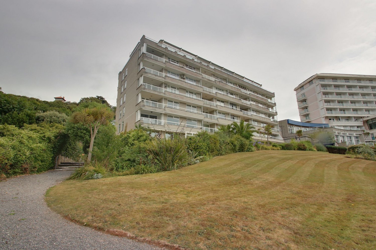 2 bedroom Flat / Apartment Park Hill Road, Torquay £250,000 haart