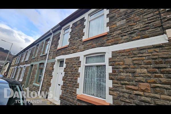 Entrance porch