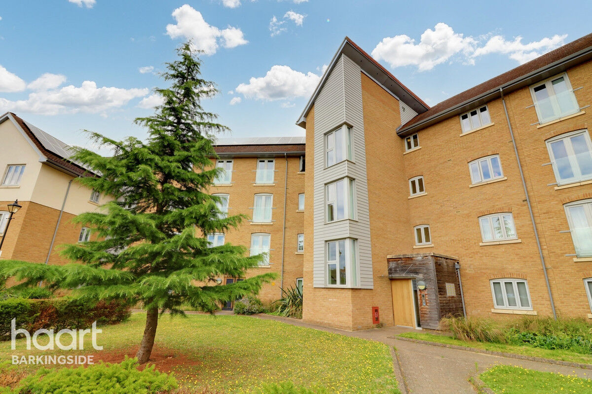 1 bedroom Apartment New Mossford Way, Barkingside £270,000 haart