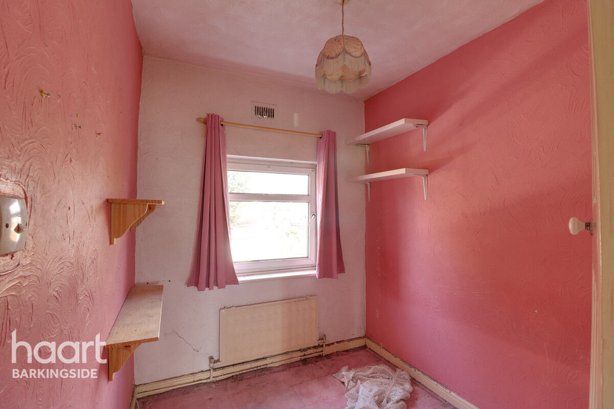 4 bedroom Terraced House Ashurst Drive, Ilford £550,000 haart