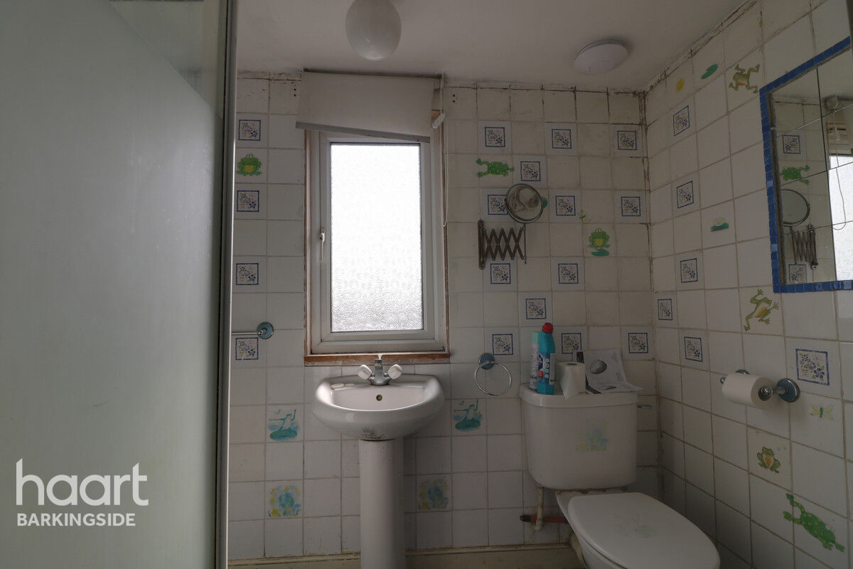 4 bedroom Terraced House Ashurst Drive, Ilford £550,000 haart