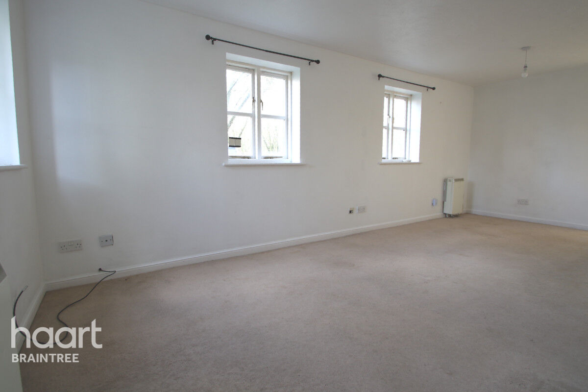 2 bedroom Jersey Way, Braintree £160,000 haart