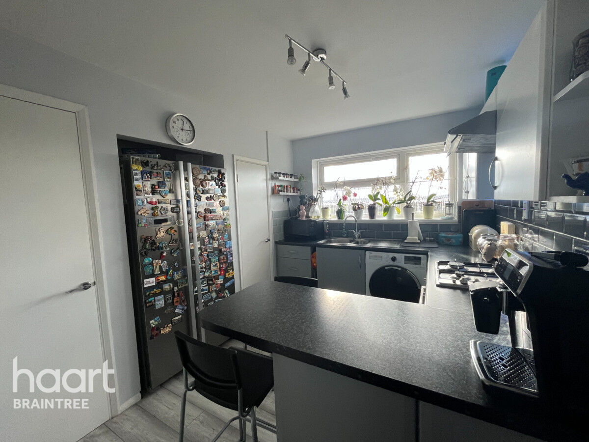 2 bedroom Apartment Conies Road, Halstead £180,000 haart