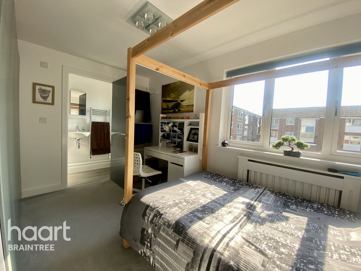 2 bedroom Apartment Jutland Court, Braintree £190,000 haart