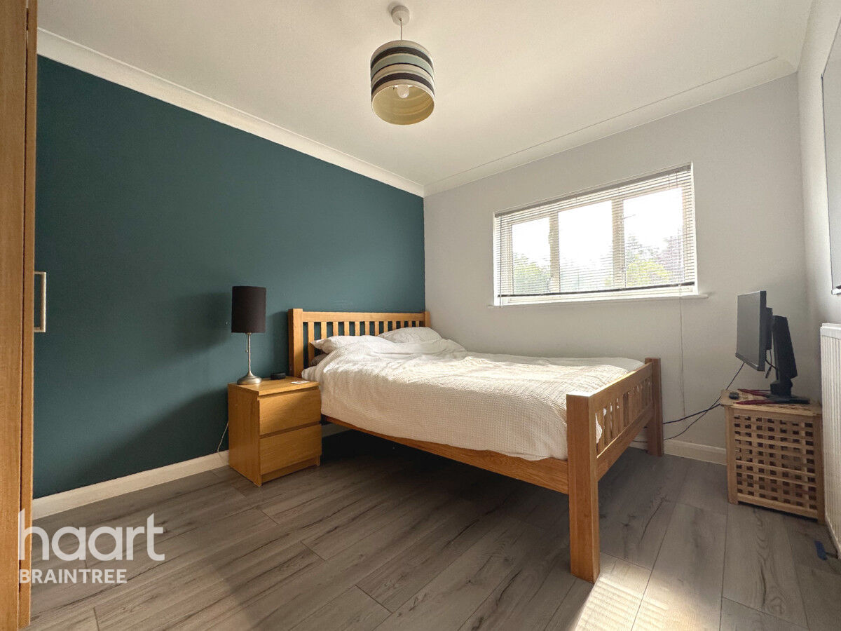 4 bedroom Semidetached house Warren Road, Braintree £475,000 haart