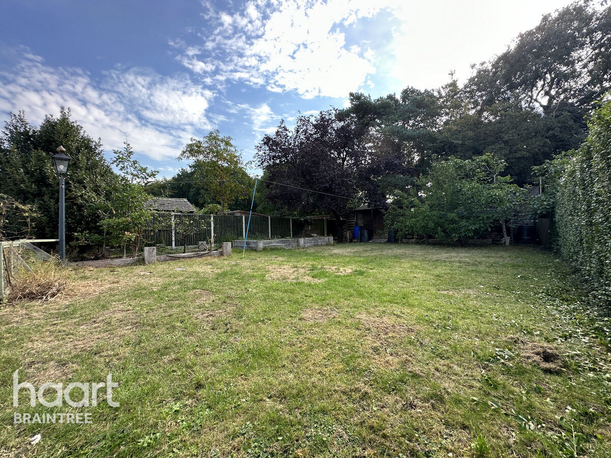 4 bedroom Semidetached house Warren Road, Braintree £475,000 haart