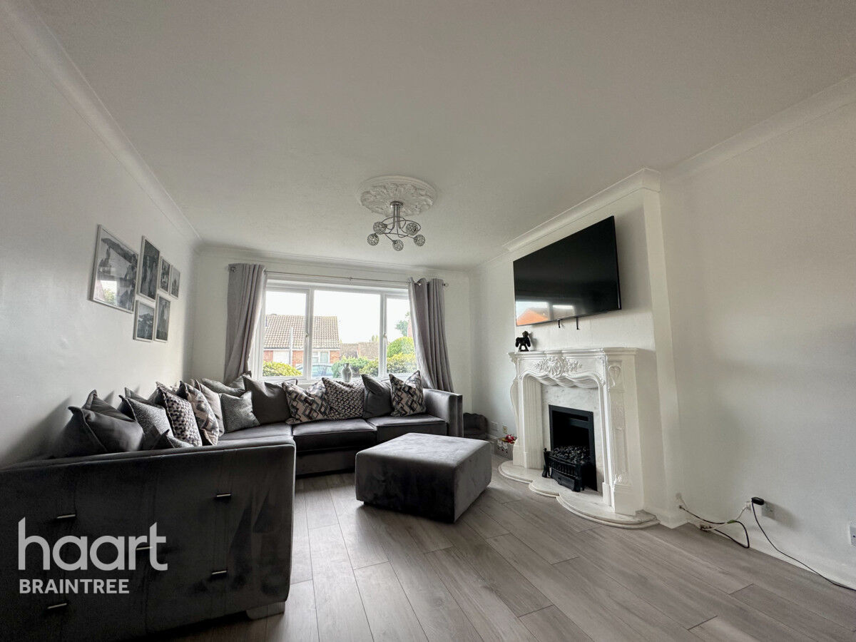 3 bedroom Terraced House Stubbs Lane, Braintree £300,000 haart