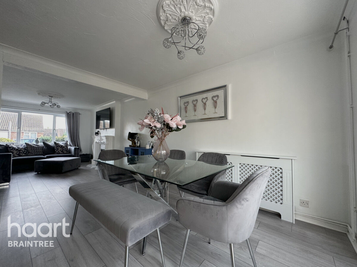 3 bedroom Terraced House Stubbs Lane, Braintree £300,000 haart