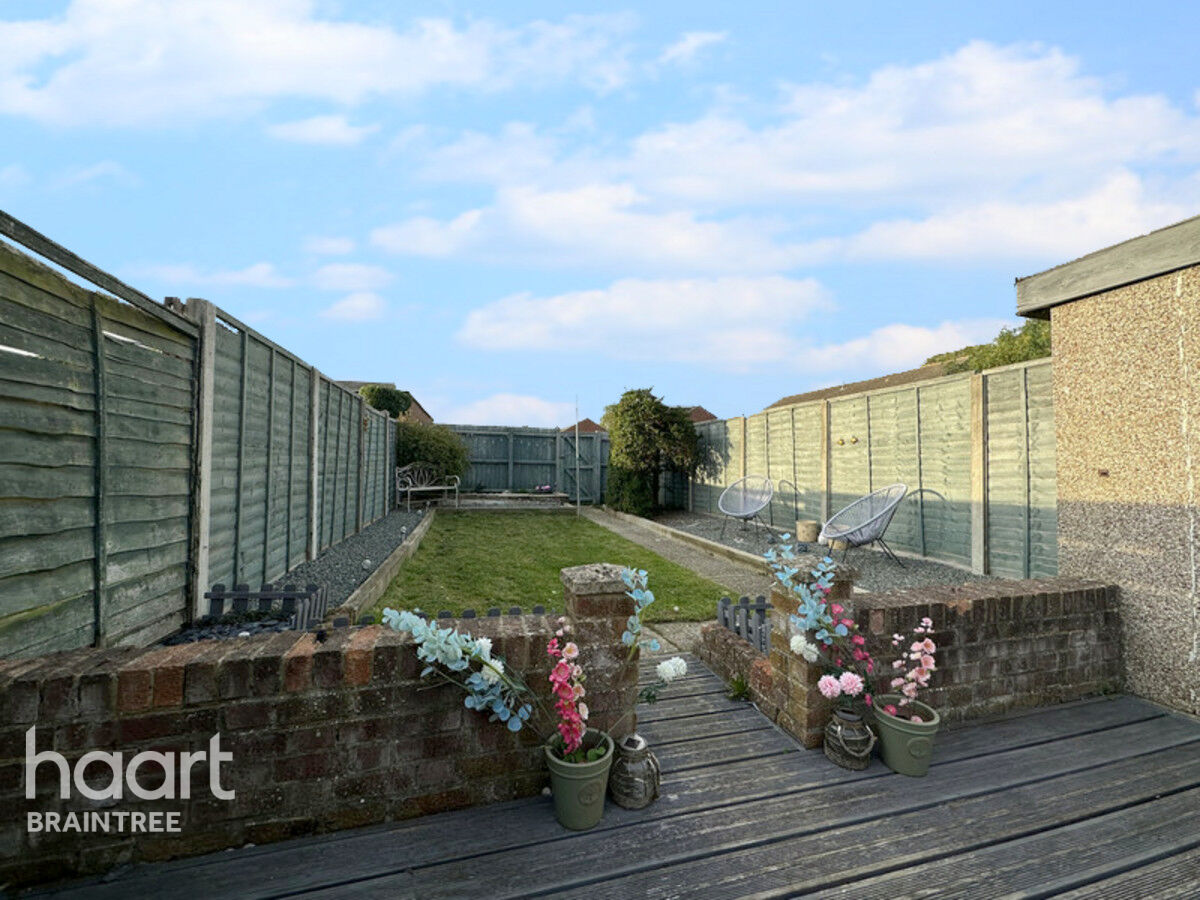 3 bedroom Terraced House Stubbs Lane, Braintree £300,000 haart