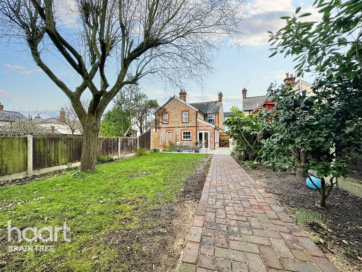 3 bedroom Semidetached house Bradford Street, Braintree £400,000