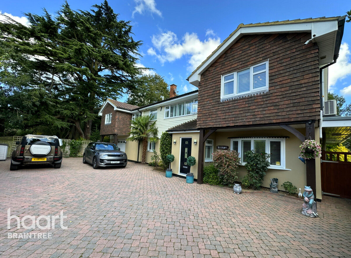 bedroom Detached house Oaklands Close, Braintree £1,300,000