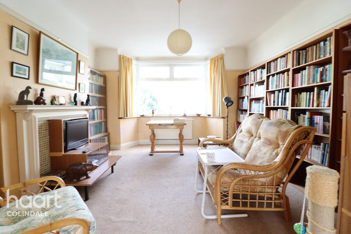 3 bedroom Semidetached house Hillside, Kingsbury, NW9 £550,000 haart