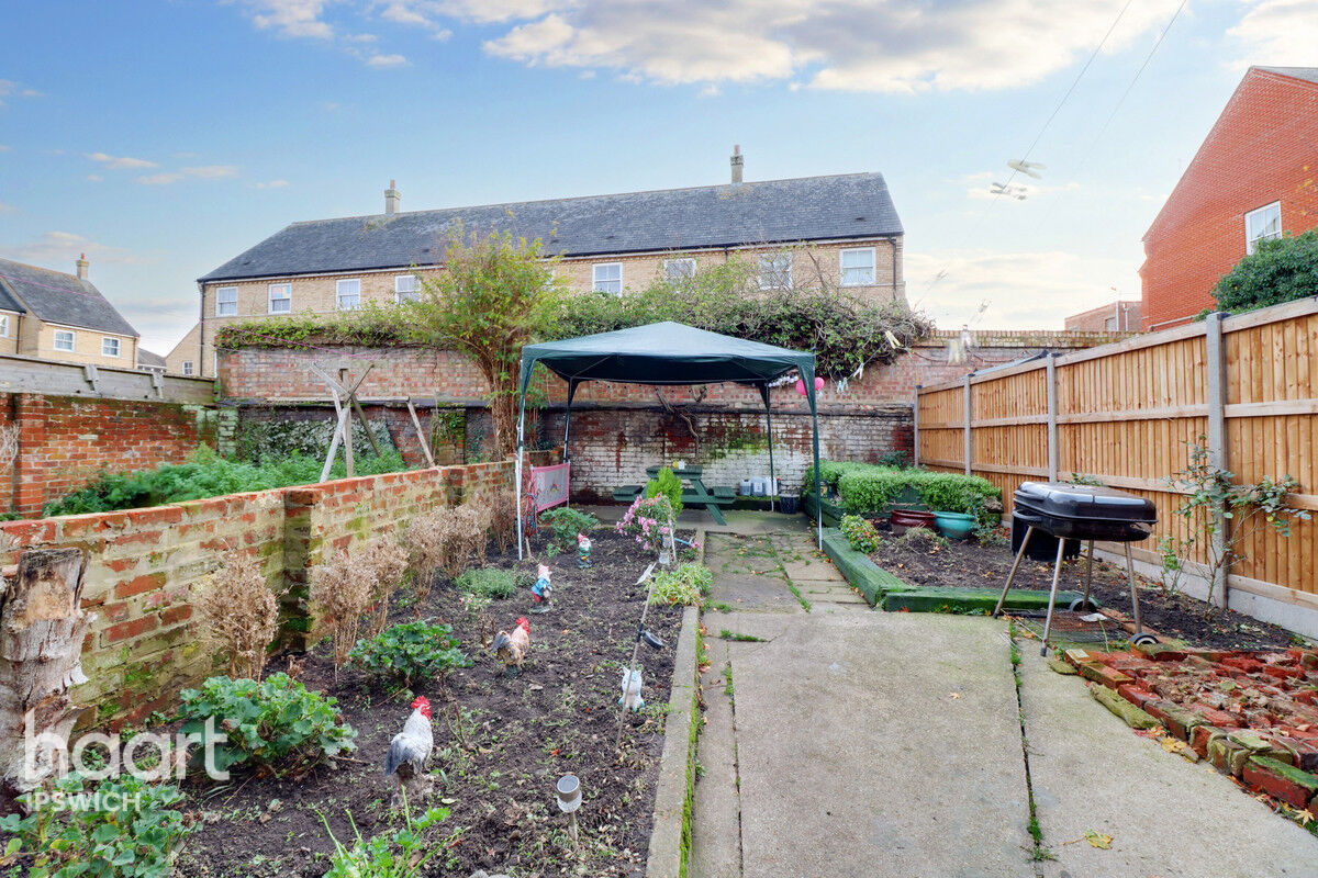 4 bedroom Town House Woodbridge Road East, Ipswich £220,000 haart