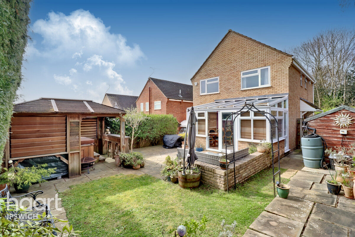 4 bedroom Detached house Bowland Drive, Ipswich £370,000 haart