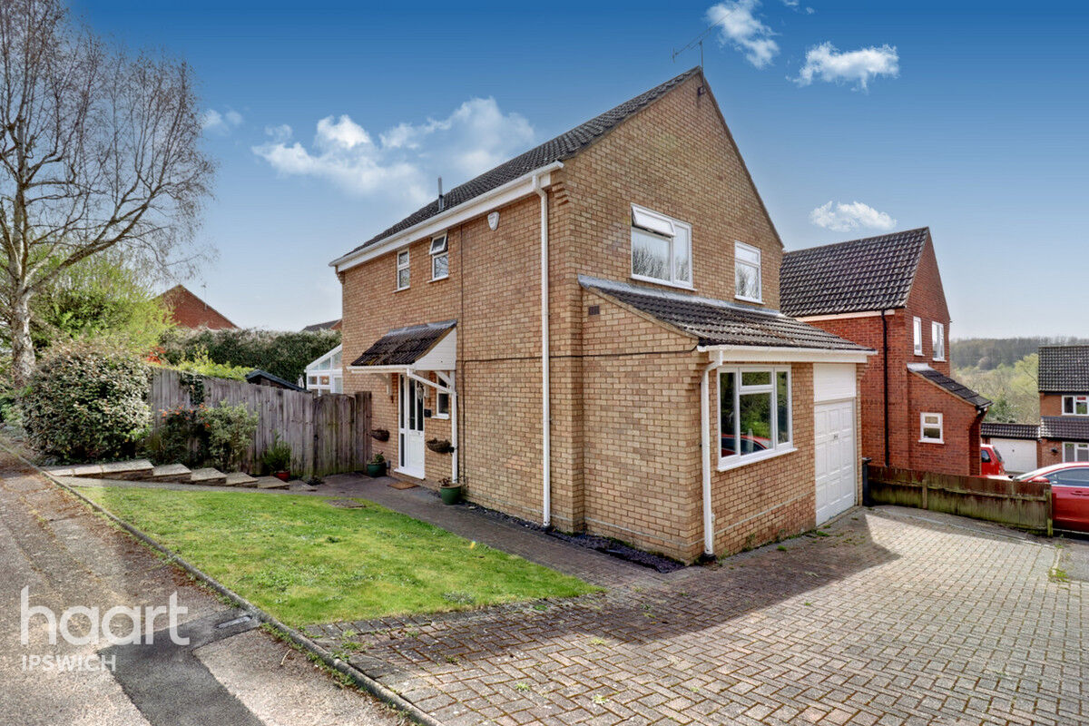 4 bedroom Detached house Bowland Drive, Ipswich £370,000 haart