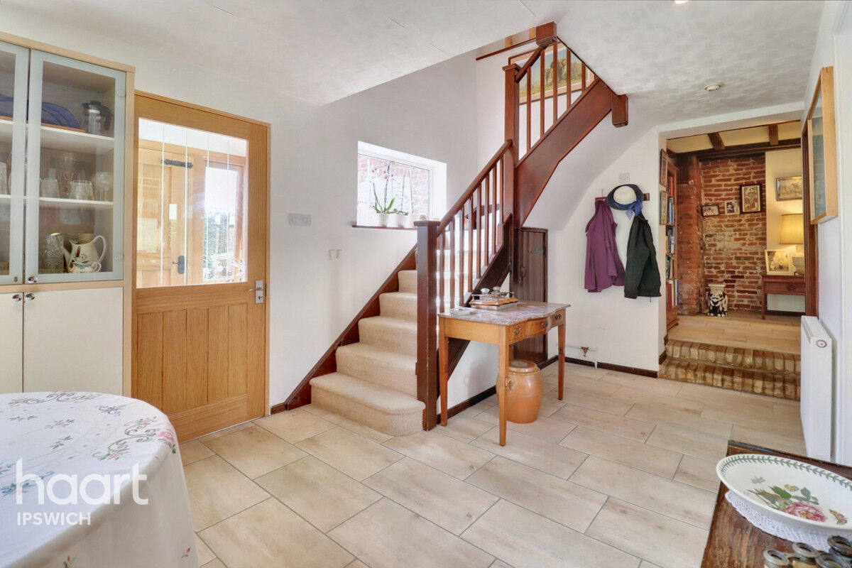 3 bedroom Detached house The Street, Ipswich £700,000 haart