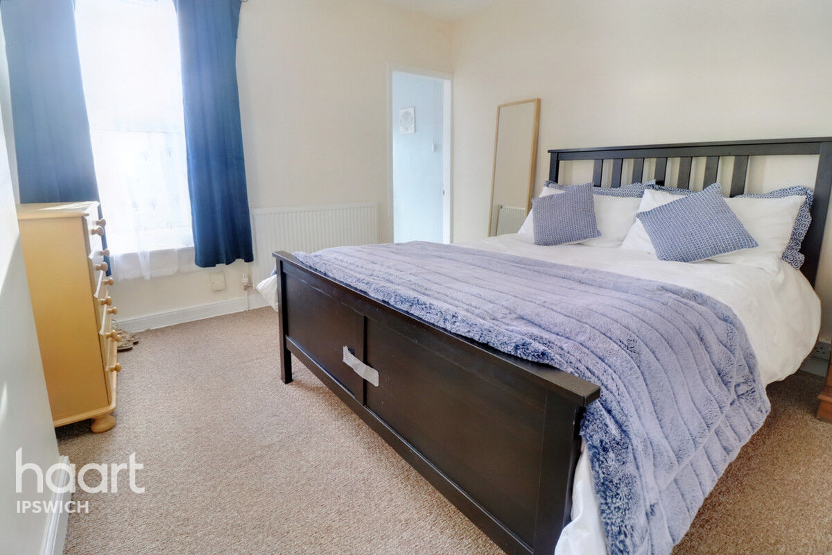 2 bedroom Terraced House Spring Road, Ipswich £170,000 haart