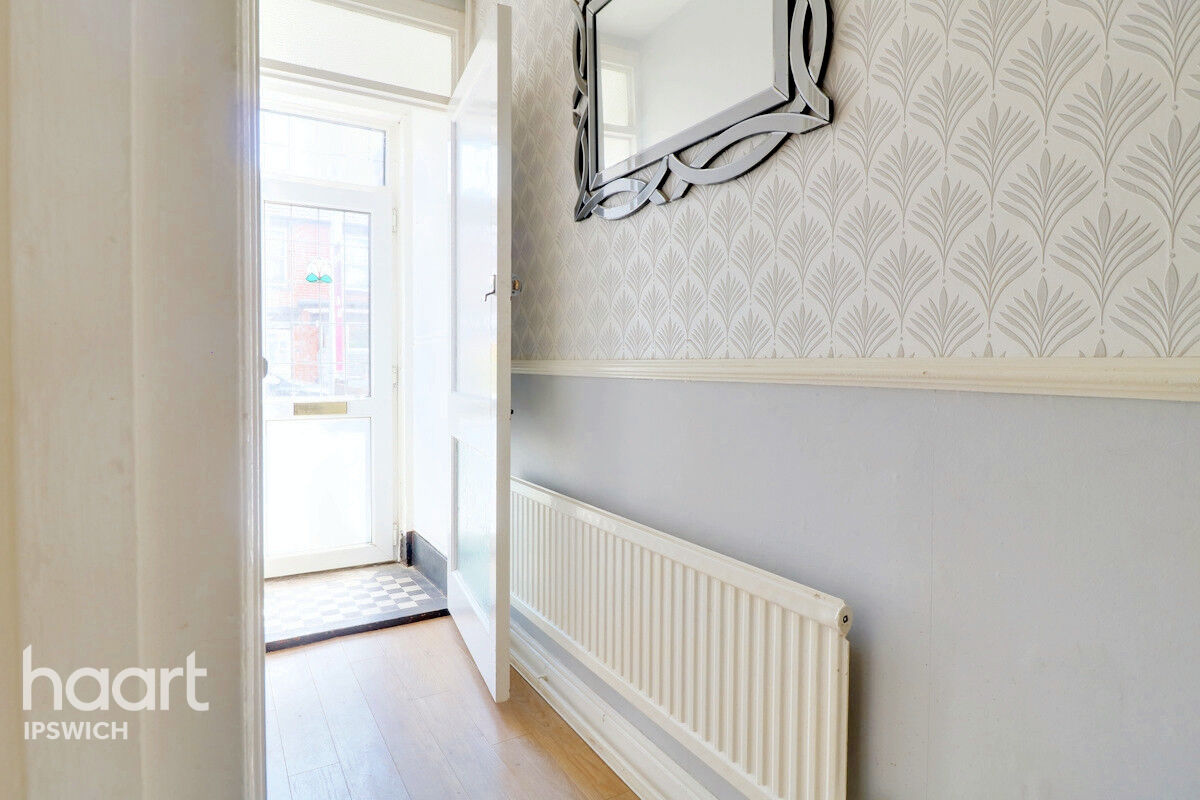 3 bedroom Semidetached house Sherrington Road, Ipswich £280,000