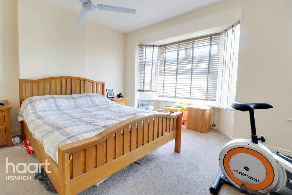 3 bedroom Semidetached house Sherrington Road, Ipswich £280,000