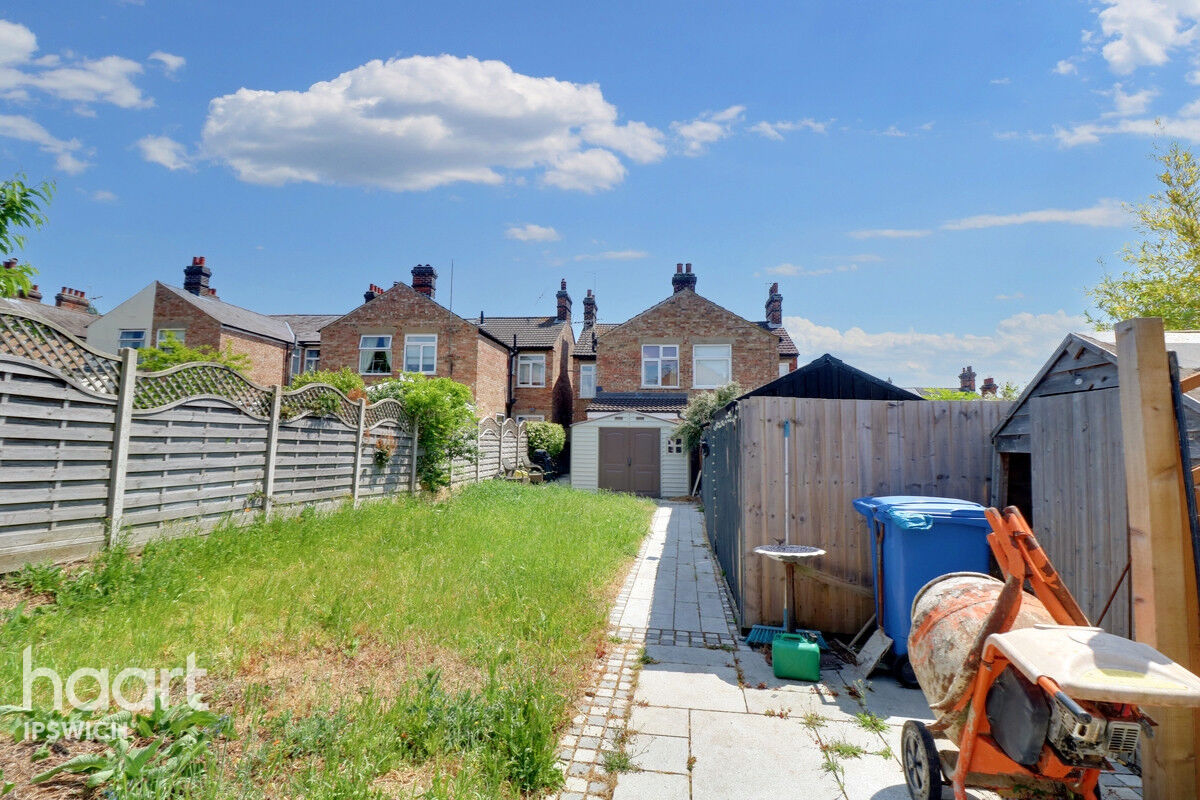 3 bedroom Semidetached house Sherrington Road, Ipswich £280,000