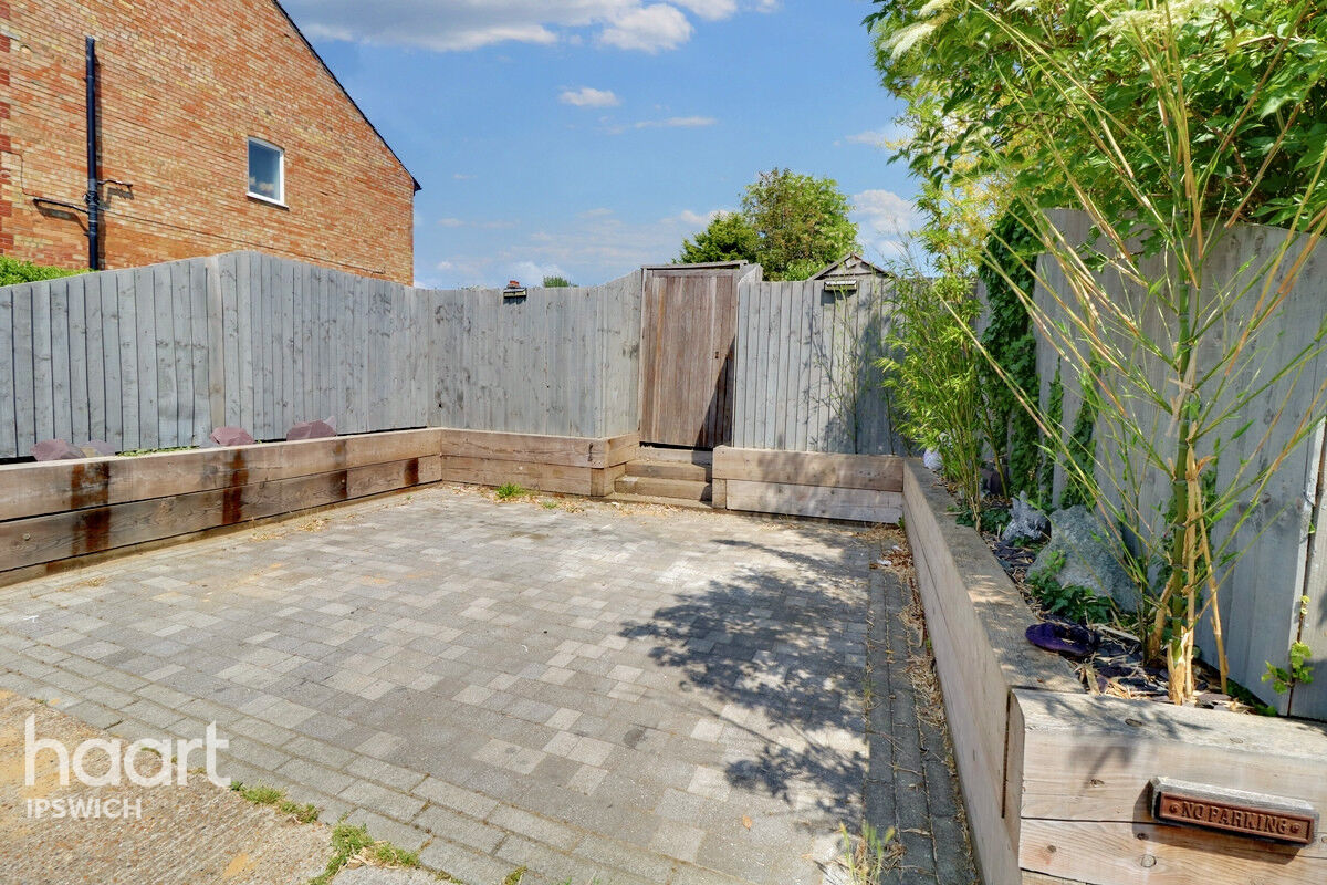 3 bedroom Semidetached house Sherrington Road, Ipswich £280,000