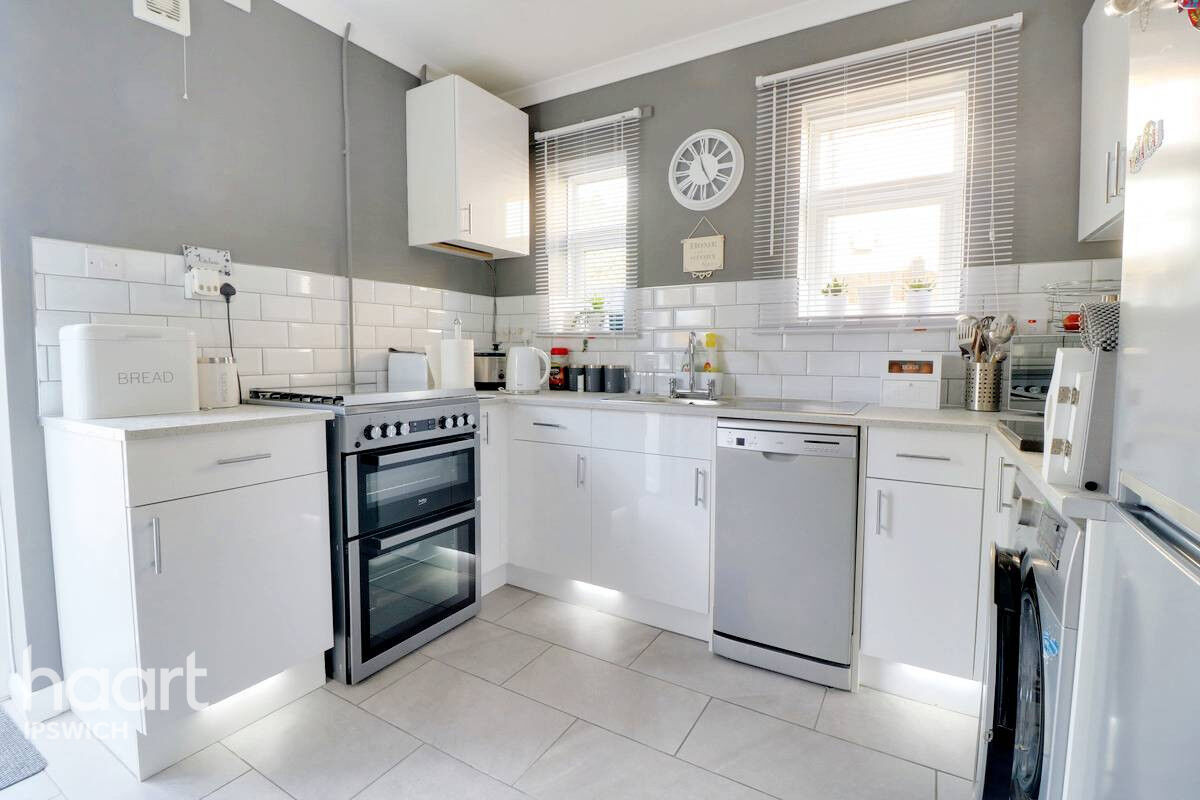 3 bedroom Semidetached house Kipling Road, Ipswich £230,000 haart