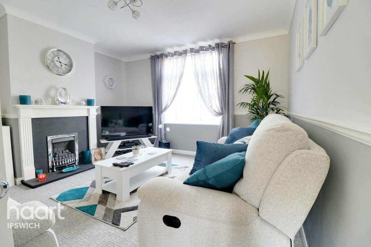 3 bedroom Semidetached house Kipling Road, Ipswich £230,000 haart