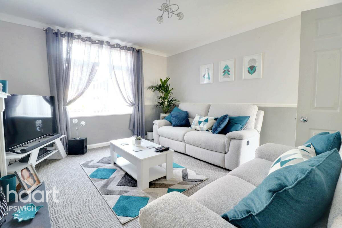 3 bedroom Semidetached house Kipling Road, Ipswich £230,000 haart