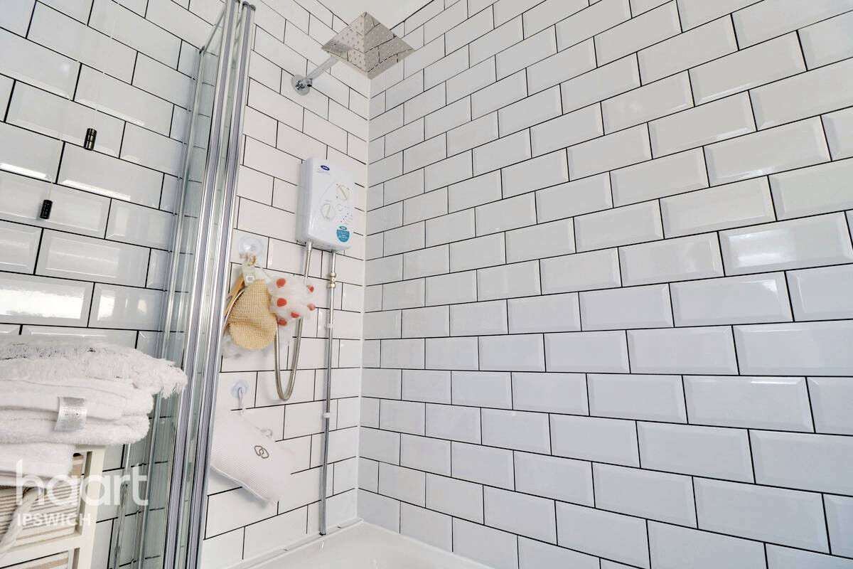 3 bedroom Semidetached house Kipling Road, Ipswich £230,000 haart