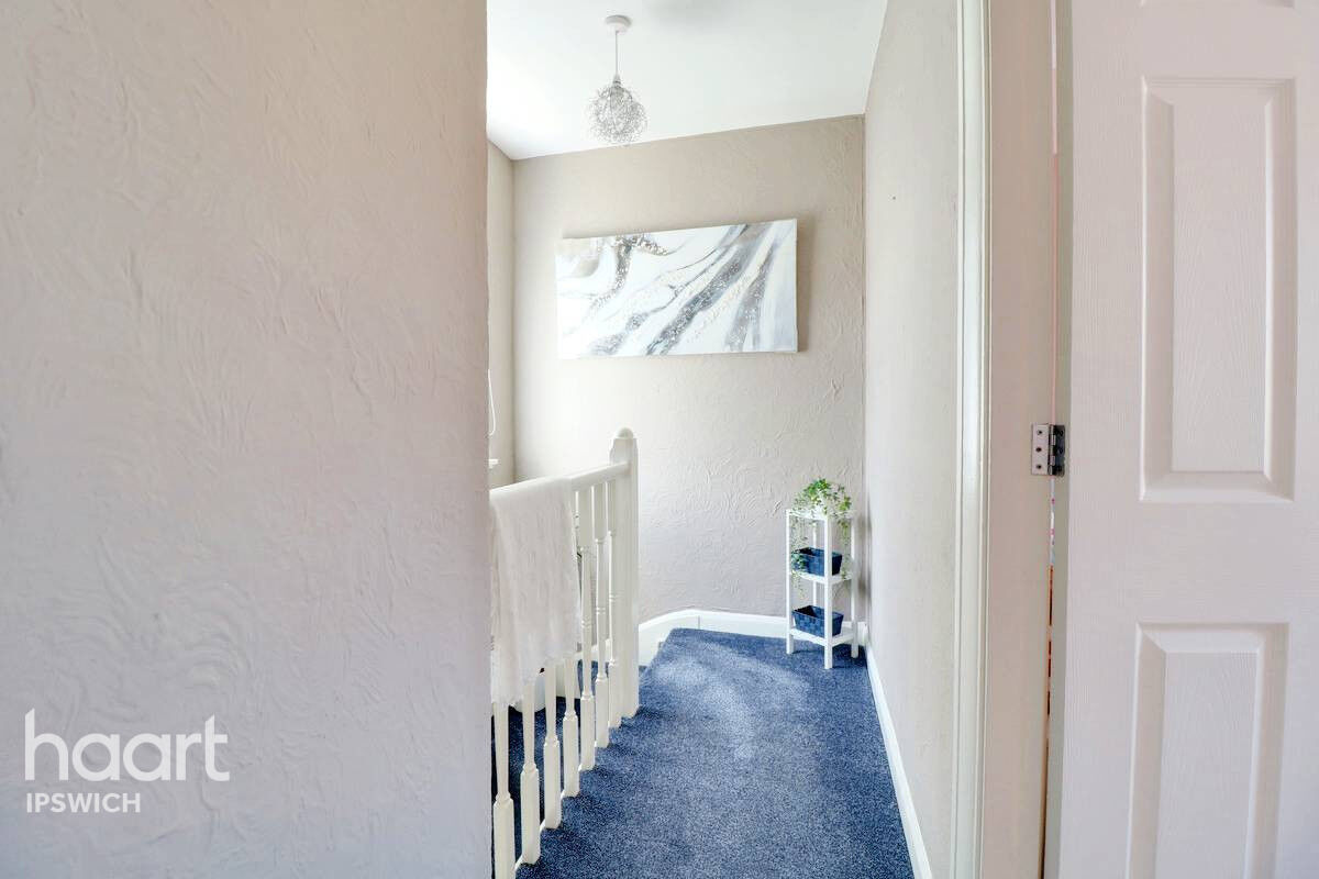 3 bedroom Semidetached house Kipling Road, Ipswich £230,000 haart