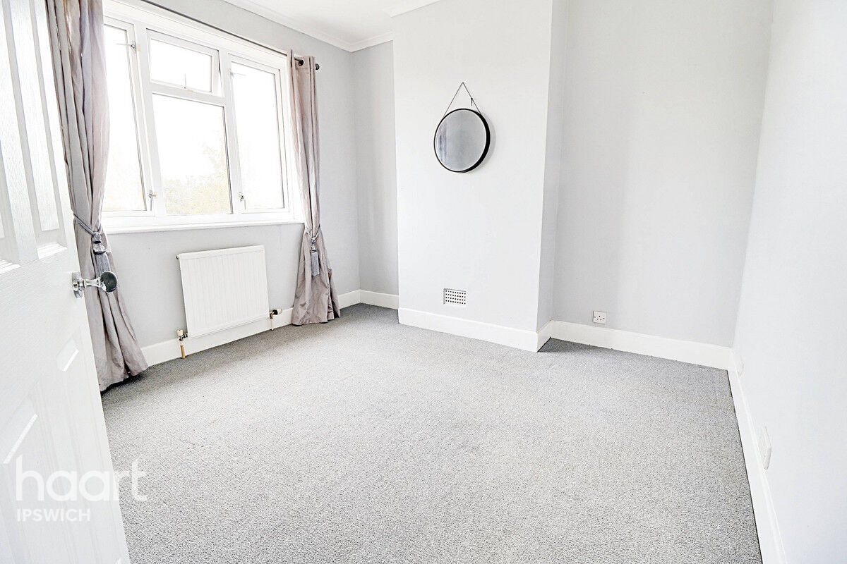 3 bedroom Semidetached house Ashcroft Road, Ipswich £250,000 haart