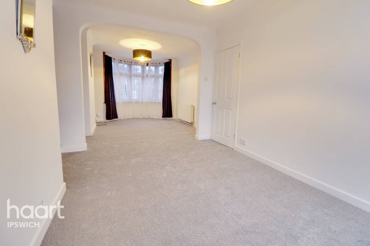 3 bedroom Semidetached house Ashcroft Road, Ipswich £250,000 haart