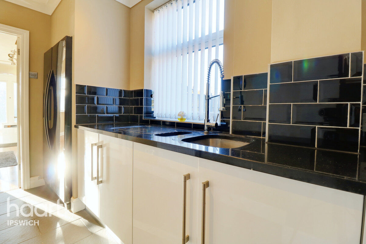 3 bedroom Semidetached house Mildmay Road, Ipswich £260,000 haart