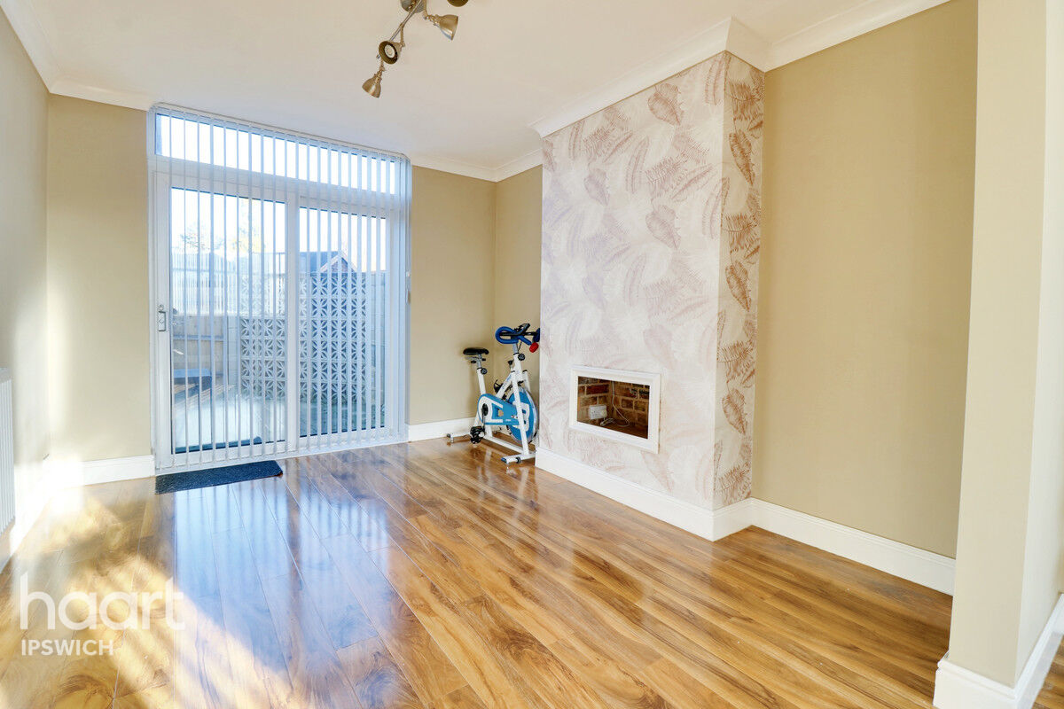 3 bedroom Semidetached house Mildmay Road, Ipswich £260,000 haart