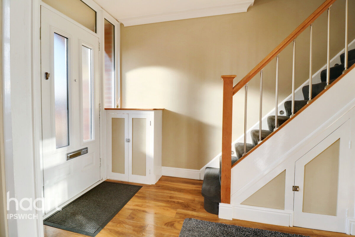3 bedroom Semidetached house Mildmay Road, Ipswich £260,000 haart