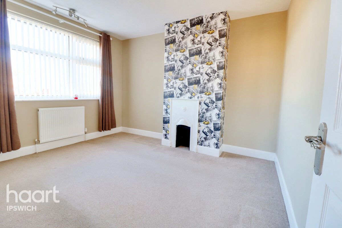 3 bedroom Semidetached house Mildmay Road, Ipswich £260,000 haart