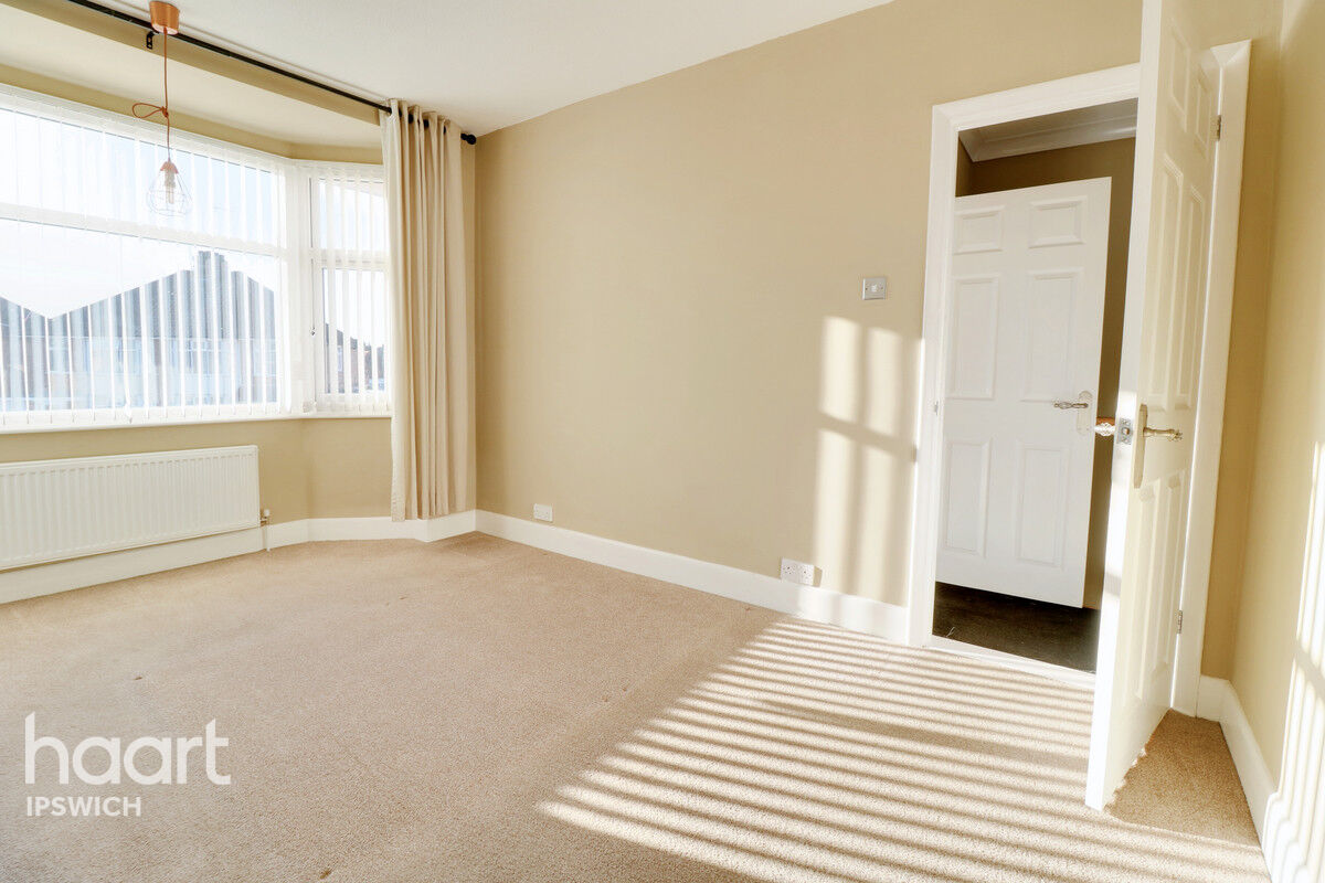 3 bedroom Semidetached house Mildmay Road, Ipswich £260,000 haart