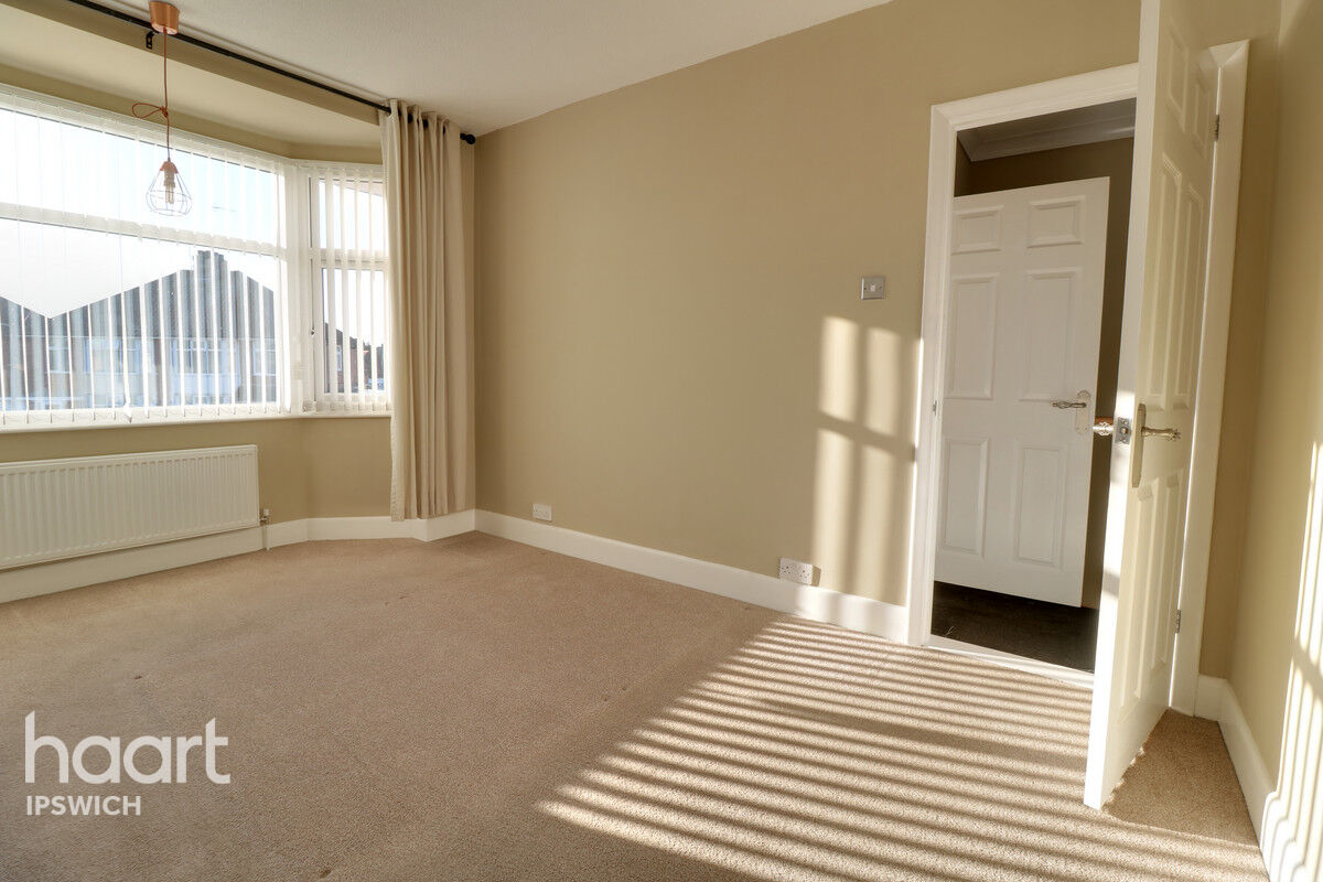 3 bedroom Semidetached house Mildmay Road, Ipswich £260,000 haart