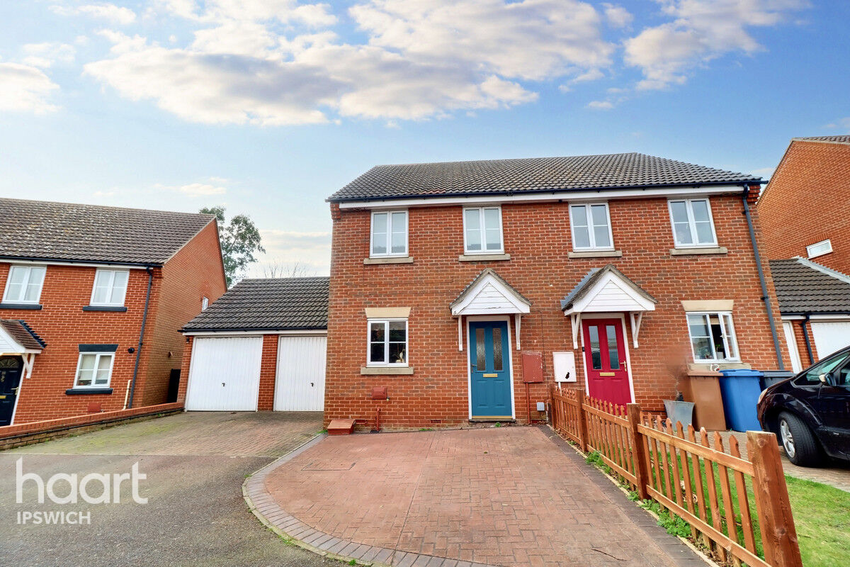 3 bedroom Semi-detached house | Pipers Vale Close, Ipswich | £230,000 ...