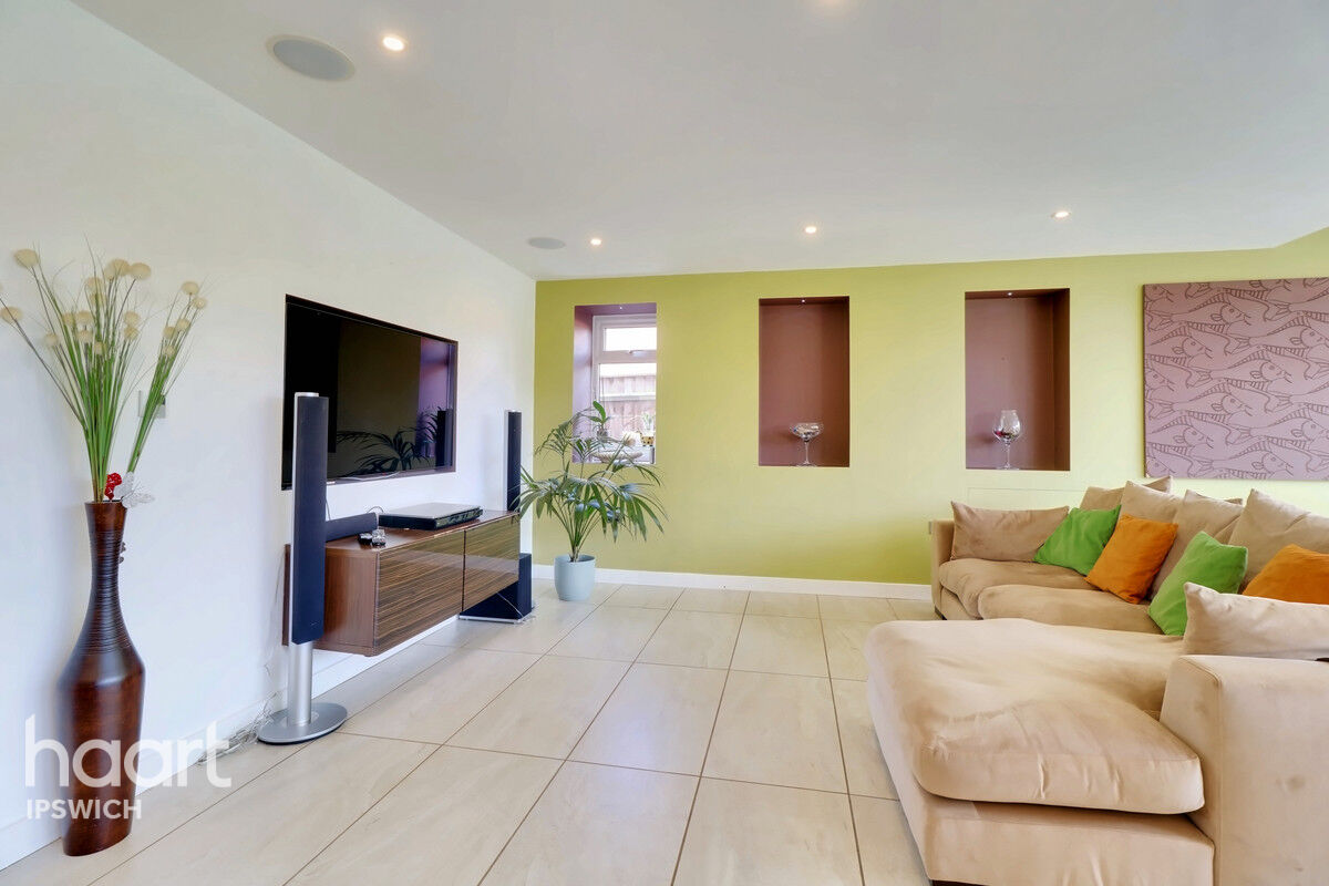 5 bedroom Detached house Vermont Road, Ipswich £1,000,000 haart