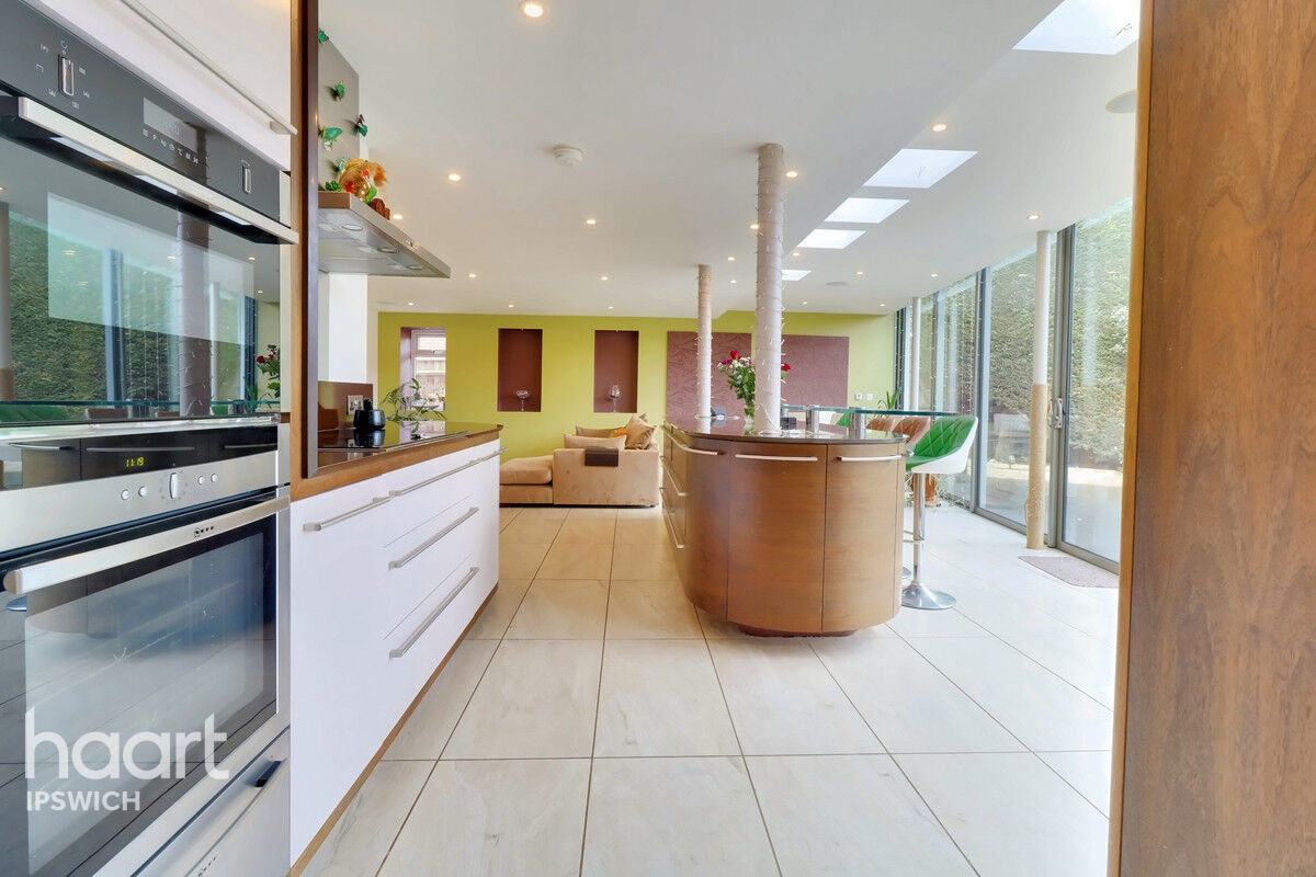 5 bedroom Detached house Vermont Road, Ipswich £1,000,000 haart