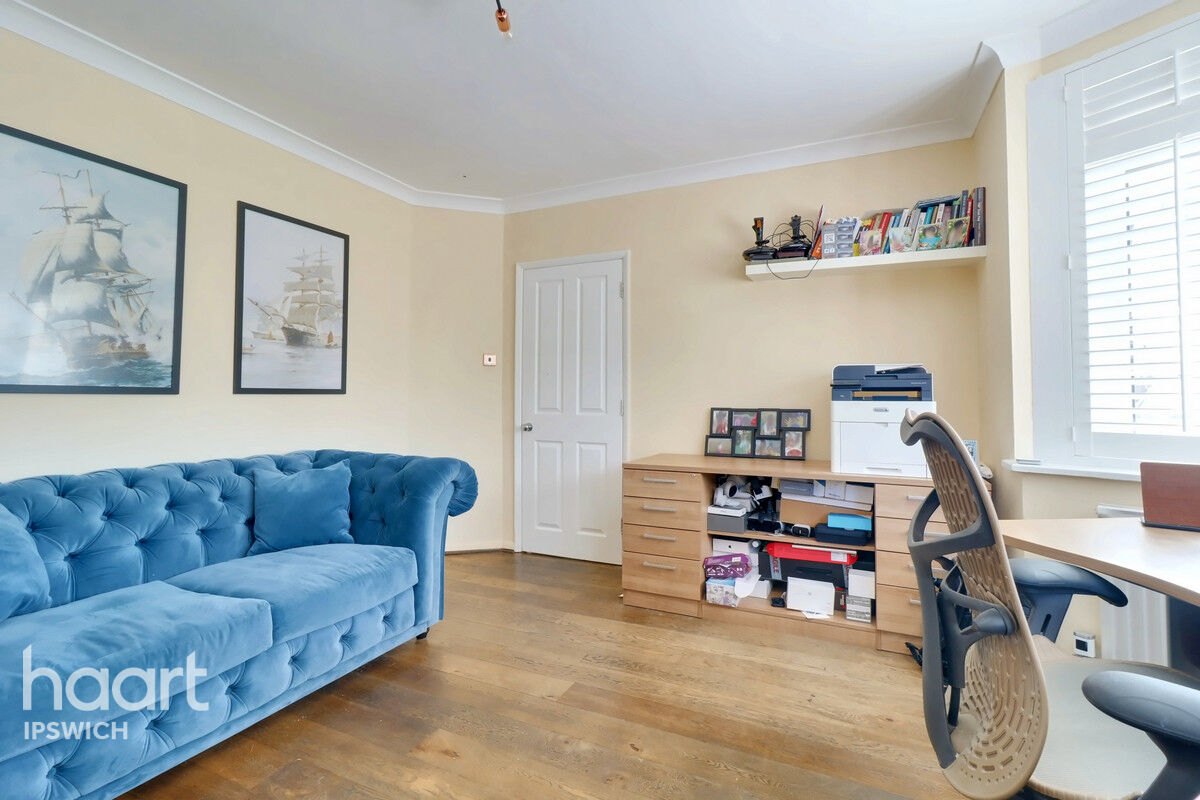 5 bedroom Detached house Vermont Road, Ipswich £1,000,000 haart